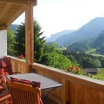 In Niederndorf Near Skiwelt Lift * Niederndorferberg