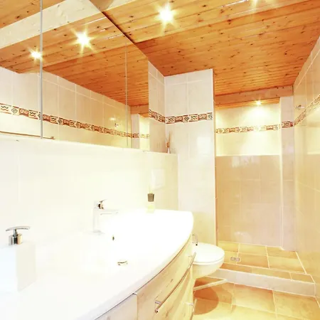 In Niederndorf Near Skiwelt Lift Σαλέ